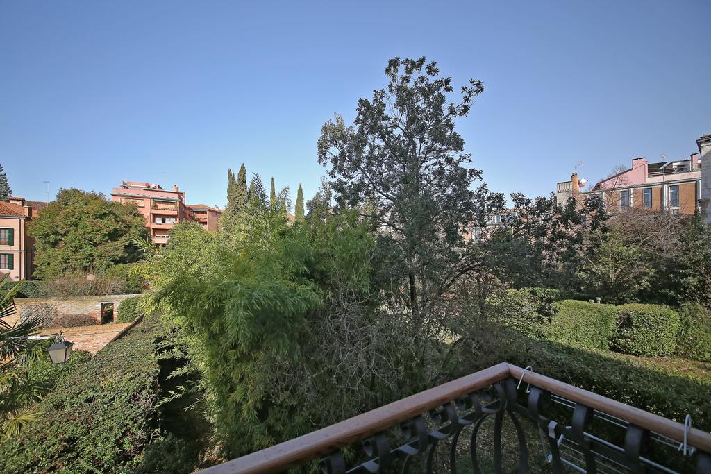 Apartament Inside Palazzo Foscarini