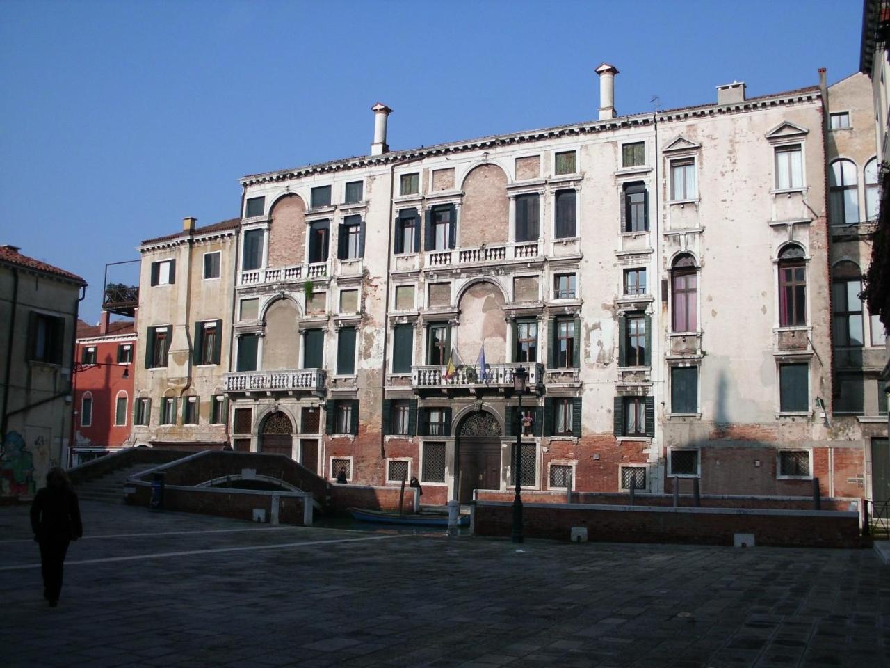 Inside Palazzo Foscarini Wenecja